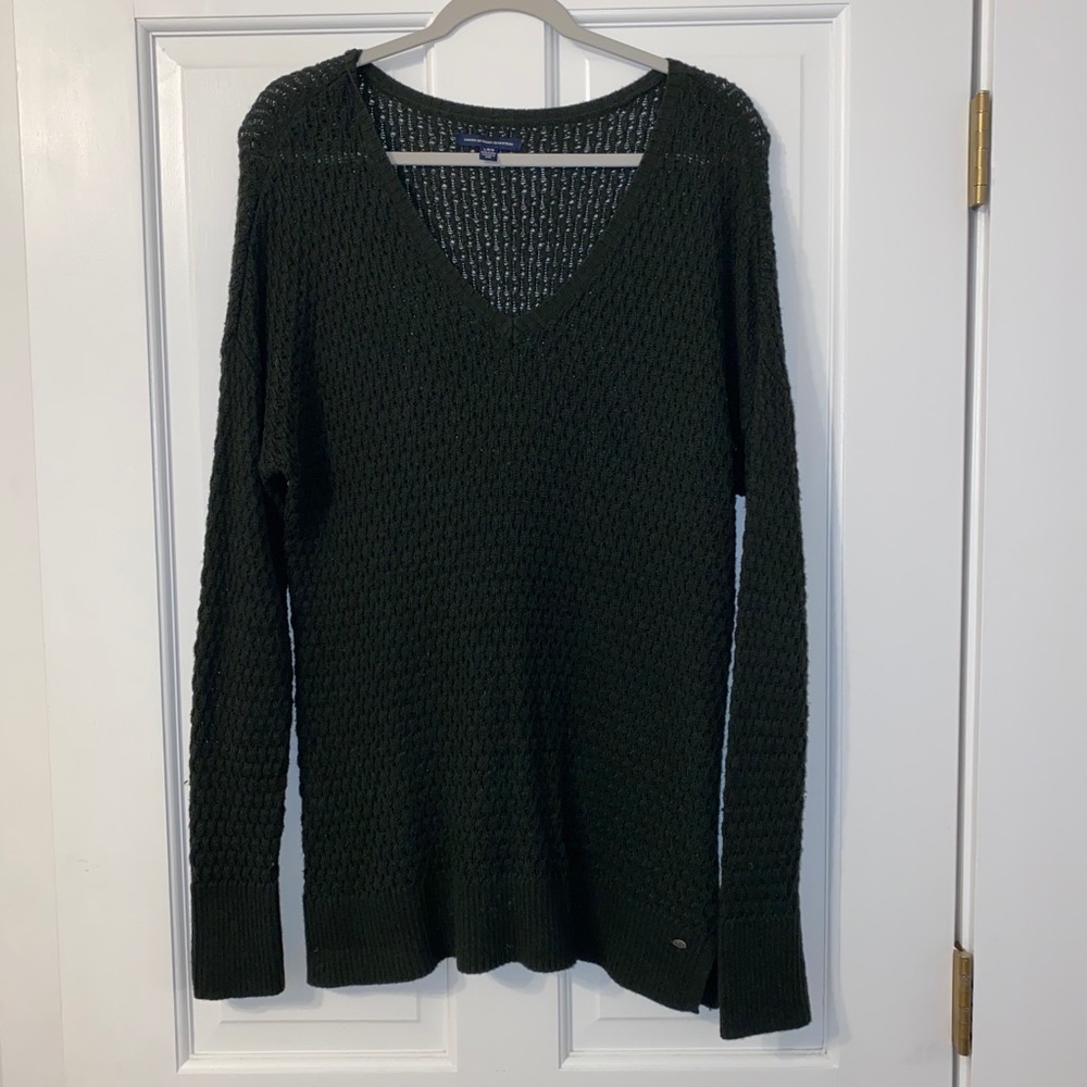 american eagle green sweater